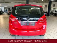 Gebraucht Opel Meriva 95 PS (69 kW) 2016 Rot Van / Kleinbus