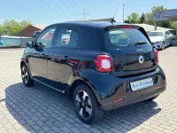Gebraucht Smart ForFour 90 PS (66 kW) 2019 Schwarz Kleinwagen