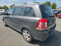 Gebraucht Opel Zafira Edition 140 PS (102 kW) 2011 Grau Van / Kleinbus