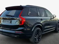 Neu Volvo XC90 Plus 407 PS (299 kW) 2026 Schwarz SUV