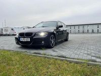 Gebraucht BMW 320 Exclusive 250 PS (183 kW) 2012 Schwarz Kombi