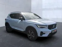 Gebraucht Volvo XC40 Plus 163 PS (119 kW) 2025 Cloud blue, solid / solid SUV
