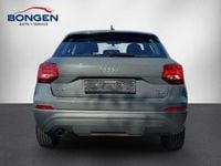 Gebraucht Audi Q2 Basis 116 PS (85 kW) 2017 Grau SUV