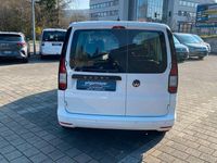 Neu VW Caddy 102 PS (75 kW) 2025 Candyweiß Van / Kleinbus