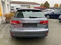 gebraucht Audi A3 Sportback -1.Hand -Xenon -Navi -Scheckheft