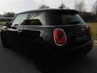 Gebraucht Mini ONE 102 PS (75 kW) 2019 Schwarz Kleinwagen