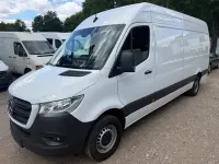Gebraucht Mercedes Sprinter 150 PS (110 kW) 2025 Arktikweiss Van