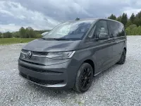 Neu VW Multivan Life 150 PS (110 kW) 2026 Grau, indiumgrau metallic (x3) Van / Kleinbus