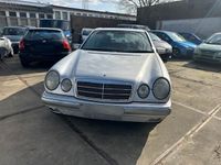 gebraucht Mercedes E230 *AUTOMATIK*KLIMA*ALUFELGEN*AHK*SITZHEIZUNG