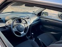 Gebraucht Suzuki Swift 75 PS (55 kW) 2013 Silber Kleinwagen