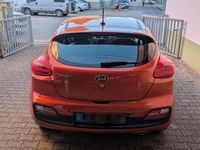 Gebraucht Kia ProCeed Vision 135 PS (99 kW) 2014 Orange Limousine