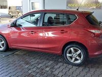 Gebraucht Nissan Pulsar Tekna 190 PS (139 kW) 2016 Rot Limousine