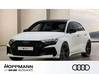 Neu Audi RS3 Ambiente 400 PS (294 kW) 2026 Weiß Limousine