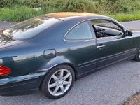 Gebraucht Mercedes CLK230 193 PS (141 kW) 1999 Blau Coupé