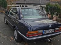 Gebraucht BMW 524 125 PS (91 kW) 1985 Blau Limousine