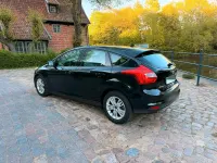 Usata Ford Focus 95 CV (69 kW) 2013 Nero Utilitaria