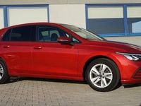 Gebraucht VW Golf VIII 131 PS (96 kW) 2021 Rot Limousine