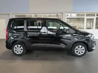 Gebraucht Opel Combo Life 131 PS (96 kW) 2022 Schwarz Van / Kleinbus