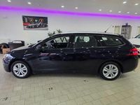 Gebraucht Peugeot 308 SW Active 120 PS (88 kW) 2016 Blau Kombi