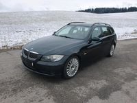 Gebraucht BMW 325 197 PS (144 kW) 2008 Schwarz Kombi