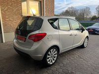 Gebraucht Opel Meriva Edition 140 PS (102 kW) 2010 Silber Van / Kleinbus