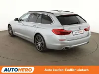 Gebraucht BMW 540 340 PS (250 kW) 2019 Glaciersilber Kombi