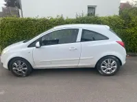 Gebraucht Opel Corsa 60 PS (44 kW) 2006 Weiß Kleinwagen