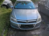 Gebraucht Opel Astra 105 PS (77 kW) 2005 Silber Limousine