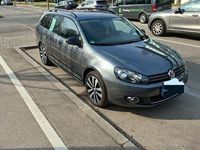 Gebraucht VW Golf VI Comfortline 122 PS (89 kW) 2011 Grau Kleinwagen