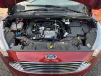 Second-hand Ford C-MAX Titanium 125 CP (91 kW) 2017 Roșu Monovolum