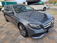 gebraucht Mercedes E220 d T 2xAvantgard+Distronic+AHK+360°+Pano+PT