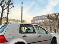 Gebraucht VW Golf 102 PS (75 kW) 1998 Silber Coupé