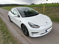 Gebraucht Tesla Model 3 Standard Range 239 kW (325 PS) 2021 Weiß Limousine