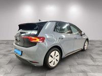 Gebraucht VW ID.3 Pure 110 kW (150 PS) 2022 Mondsteingrau/schwarz Kleinwagen