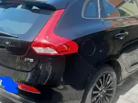 Gebraucht Volvo V40 150 PS (110 kW) 2018 Schwarz Kombi