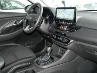 gebraucht Hyundai i30 1.5 T-GDI DCT Edition 30 Plus Navi LED Carpl
