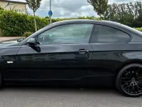 Gebraucht BMW 325 218 PS (160 kW) 2008 Schwarz Coupé