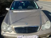 Gebraucht Mercedes C200 Elegance 163 PS (119 kW) 2003 Gold Limousine