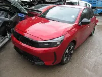 Gebraucht Opel Corsa-e 100 kW (136 PS) 2025 Rot Kleinwagen