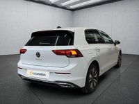Gebraucht VW Golf VIII 150 PS (110 kW) 2024 Weiß Kleinwagen