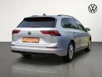 Gebraucht VW Golf VIII Life 150 PS (110 kW) 2021 Silber Kombi