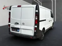 Gebraucht Opel Vivaro 120 PS (88 kW) 2018 Weiß Van / Kleinbus