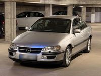 Gebraucht Opel Omega Edition 136 PS (100 kW) 1999 Silber Limousine