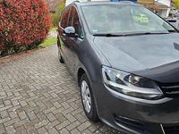 Gebraucht VW Sharan Comfortline 170 PS (125 kW) 2012 Grau Van / Kleinbus