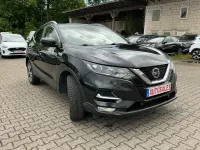 Gebraucht Nissan Qashqai N-Connecta 131 PS (96 kW) 2018 Schwarz SUV
