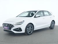 Gebraucht Hyundai i30 160 PS (117 kW) 2023 Atlas white Limousine