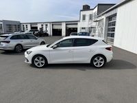 Gebraucht Seat Leon FR 150 PS (110 kW) 2022 Weiß Limousine