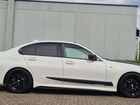 Gebraucht BMW 330 Performance 258 PS (189 kW) 2020 Weiß Limousine
