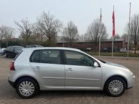 Gebraucht VW Golf V 105 PS (77 kW) 2007 Silber Limousine