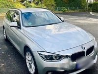 Gebraucht BMW 320 163 PS (119 kW) 2018 Grau Kombi